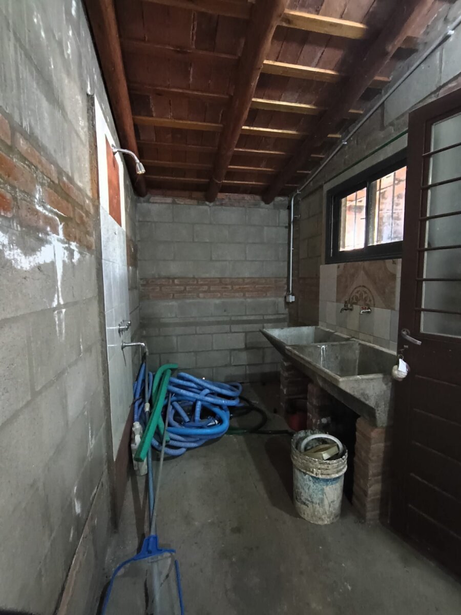 VENTA CASA 2 DORMITORIOS B° EL CONDADO COSQUÍN - 16