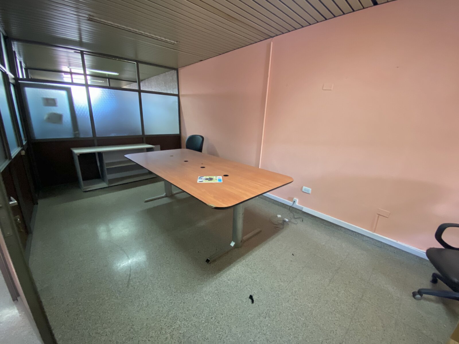 Galpón + oficinas en venta Mataderos! - 10