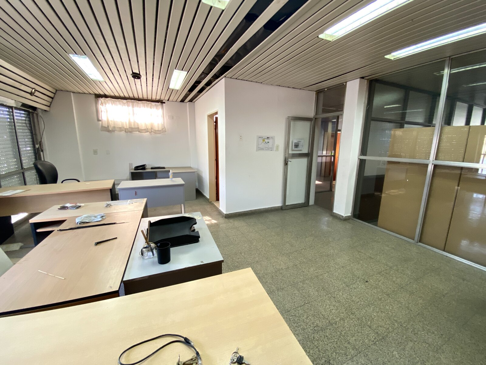 Galpón + oficinas en venta Mataderos! - 16