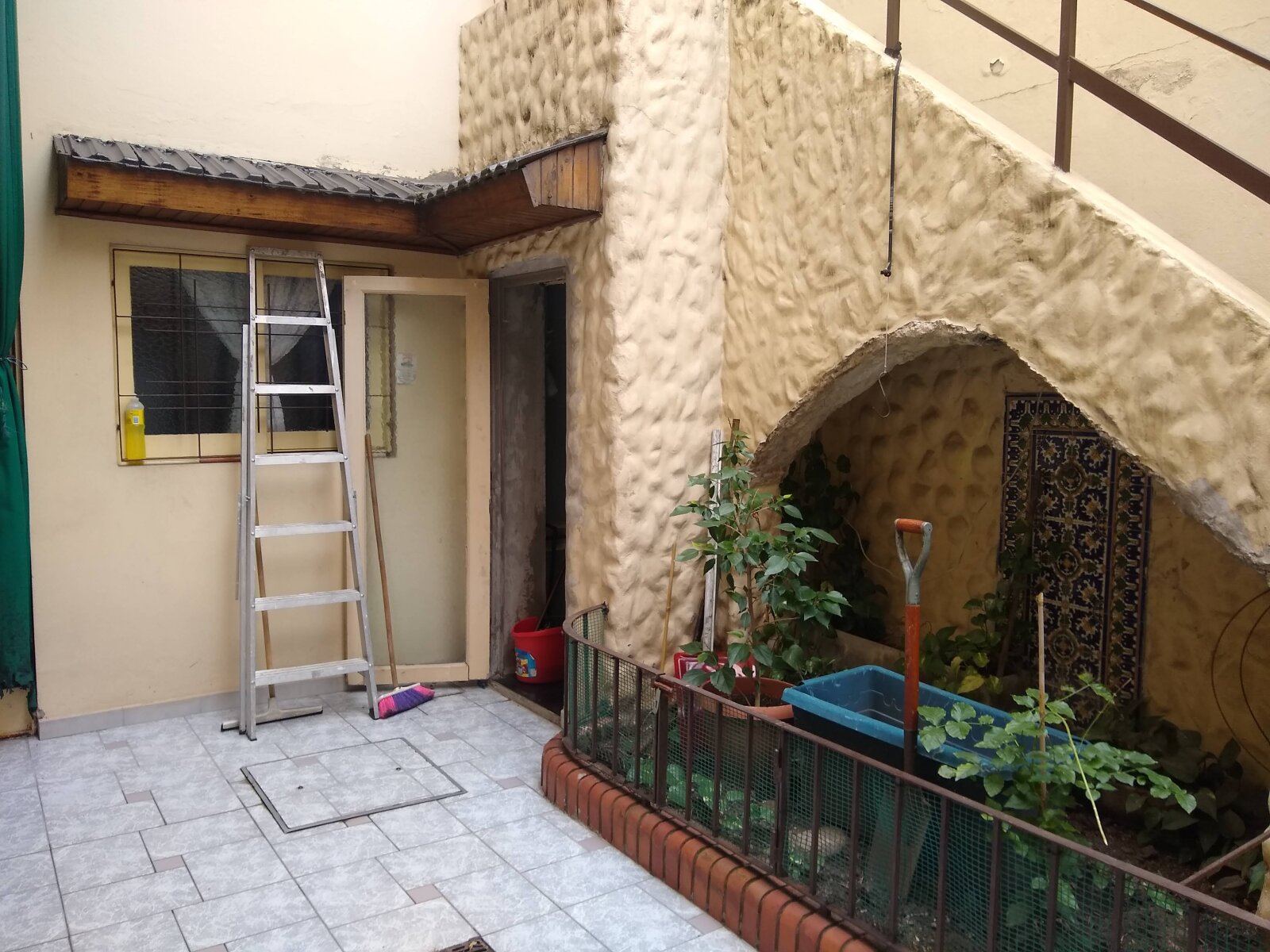 ALQUILER CASA - 2