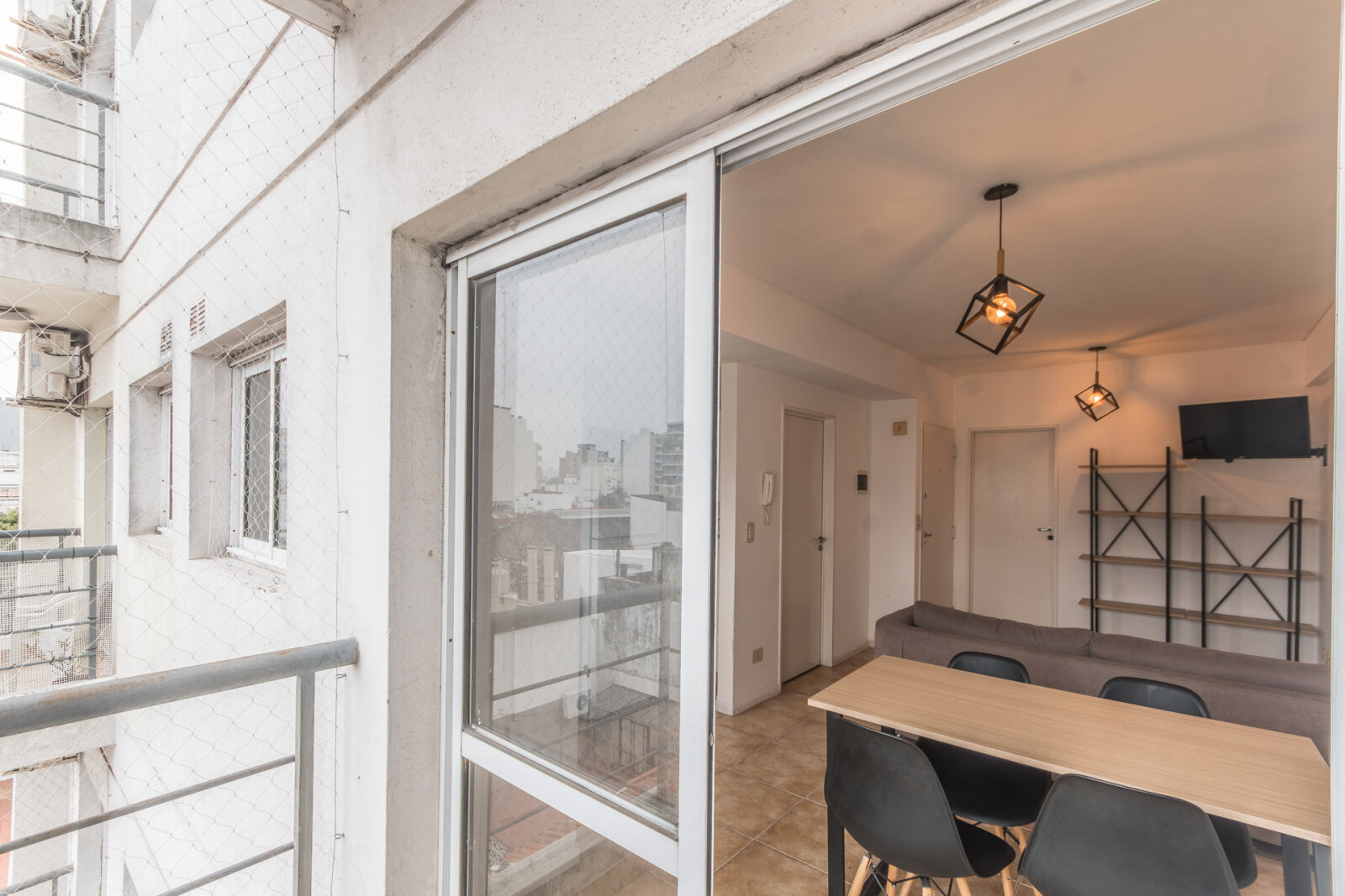 Venta. Departamento 2 ambientes. Contrafrente. Luminoso. Villa Santa Rita - 16