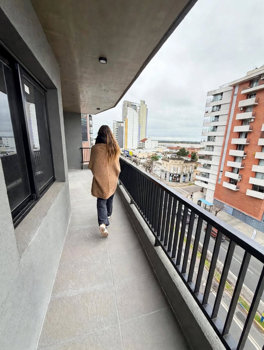 DEPARTAMENTO 2 DORMITORIOS PISO 6 VISTA AL RIO - 6