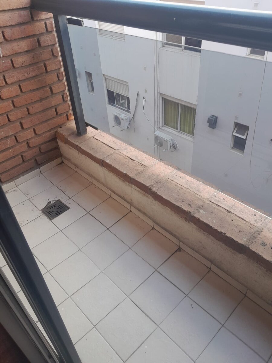 HERMOSO DEPARTAMENTO DE 1 DORMITORIO CON BALCÓN - 3
