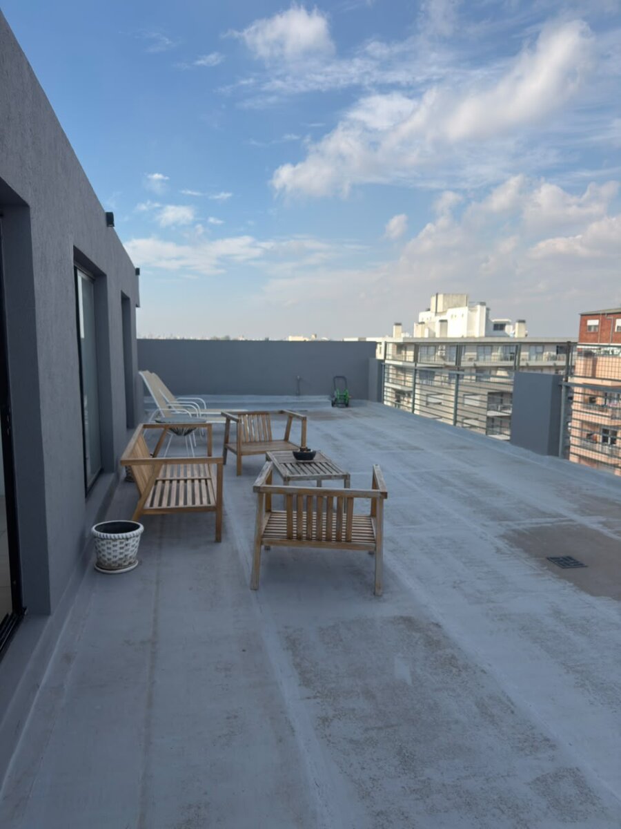 DEPARTAMENTO TIPO PENTHOUSE EN VENTA - 25
