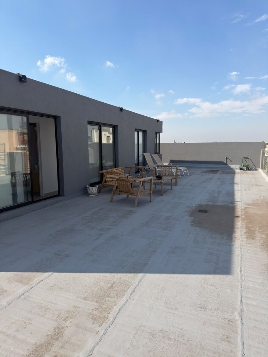 DEPARTAMENTO TIPO PENTHOUSE EN VENTA - 24