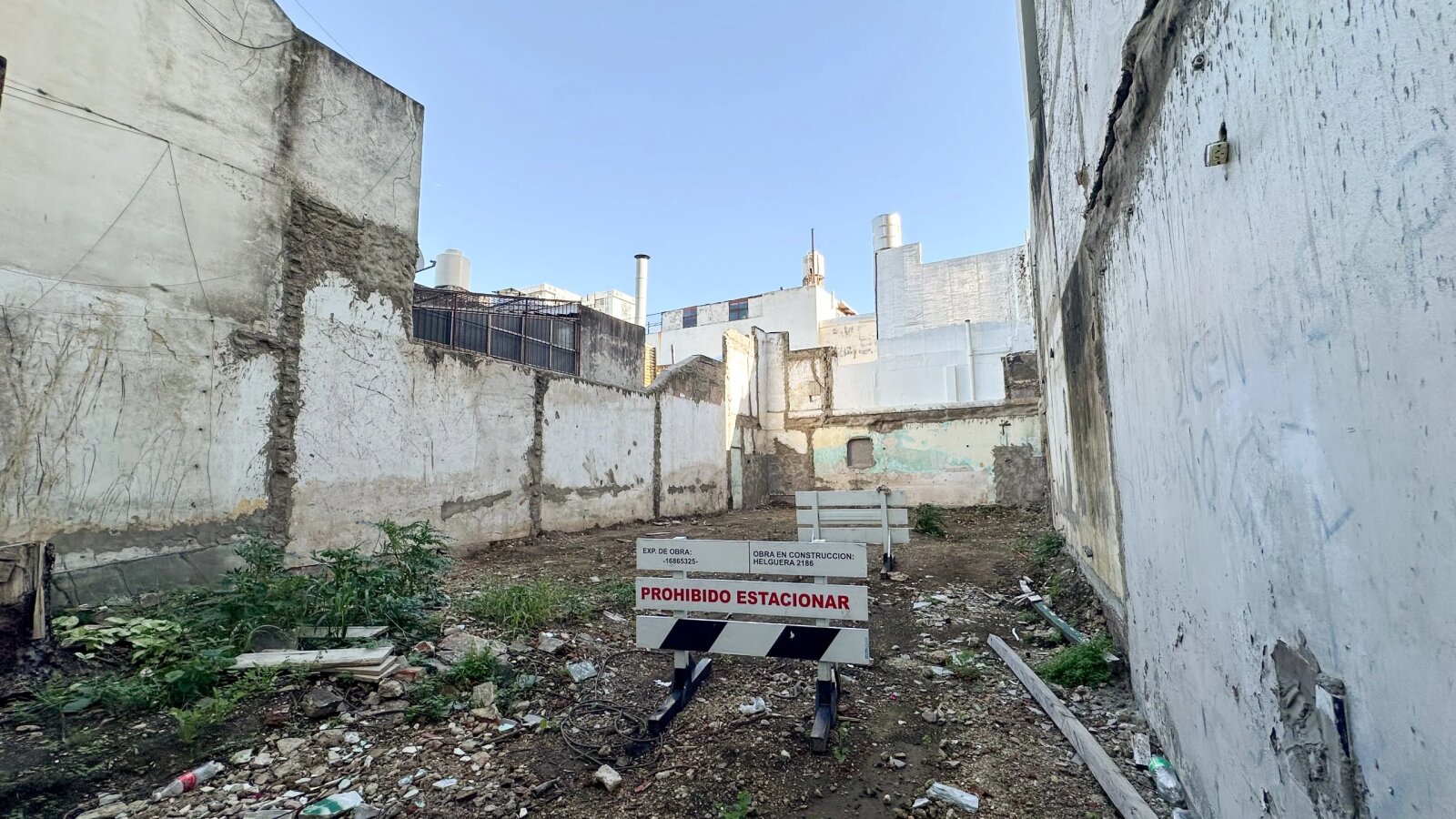 Terreno en Venta - Lote con Plano Aprobado y demolido - 3