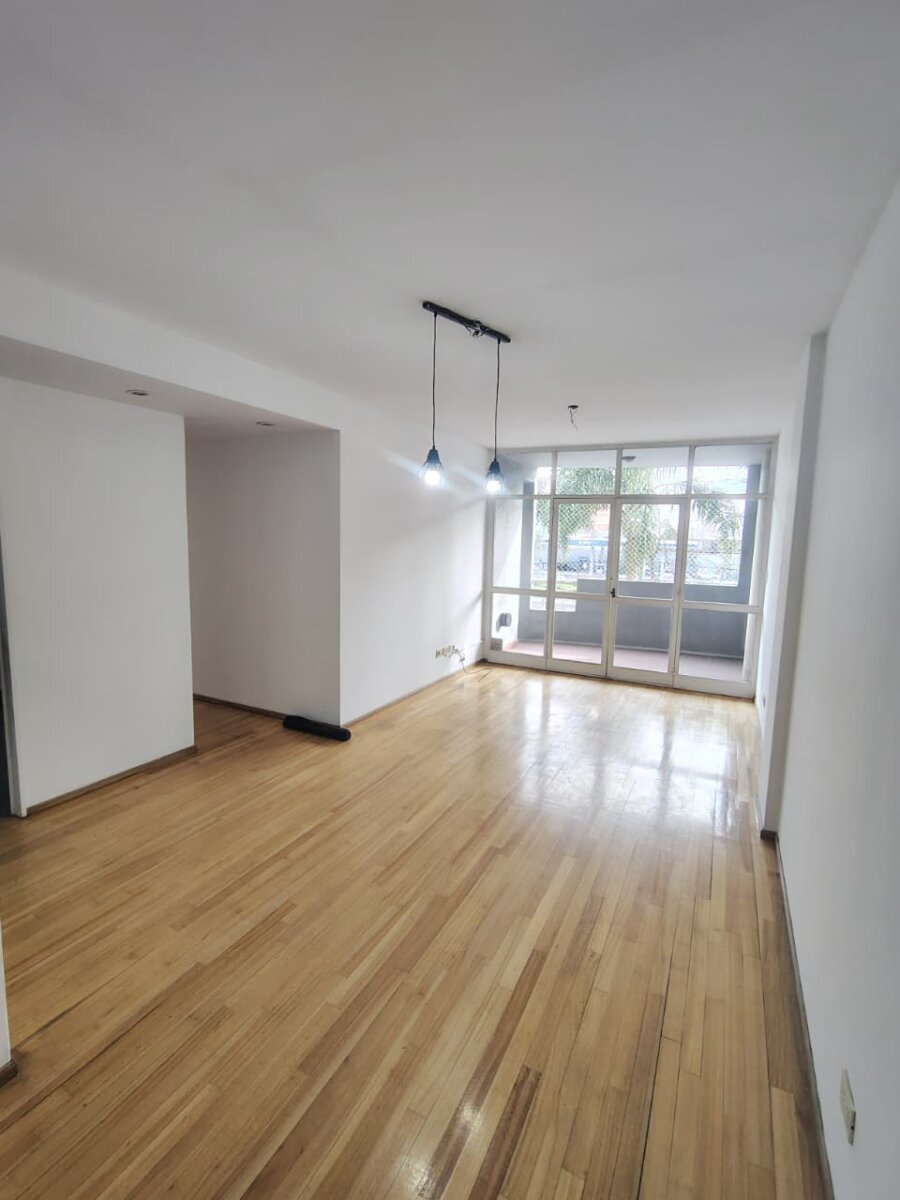 DEPARTAMENTO 3 AMBIENTES EN RAMOS MEJIA - 11