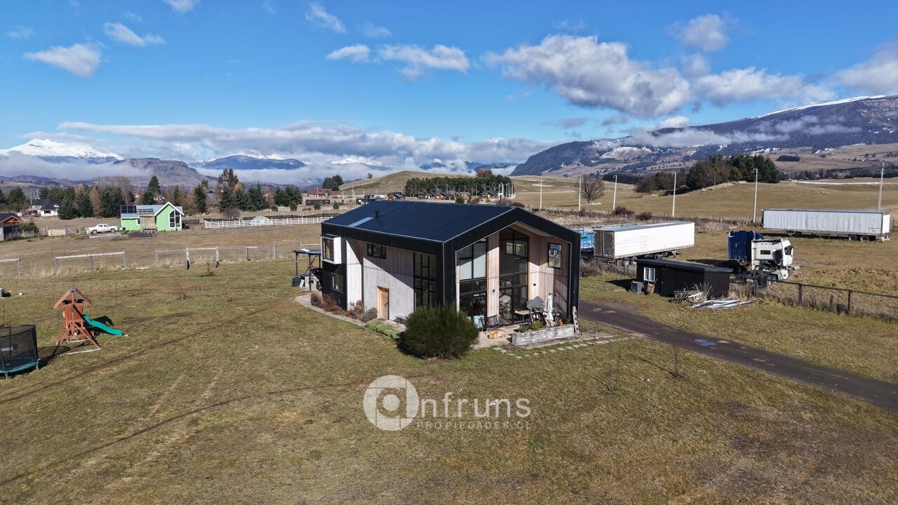 Casa en Venta en Coyhaique | 4 Dormitorios | 4 Baños | 243 m² | UF 11.000 - 2