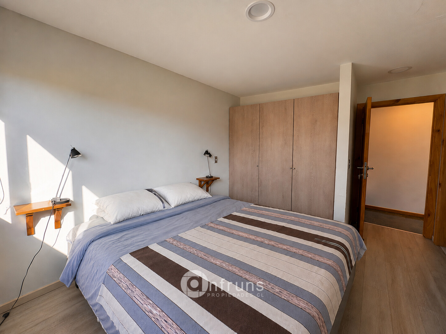 Casa en Venta en Coyhaique | 4 Dormitorios | 4 Baños | 243 m² | UF 11.000 - 9