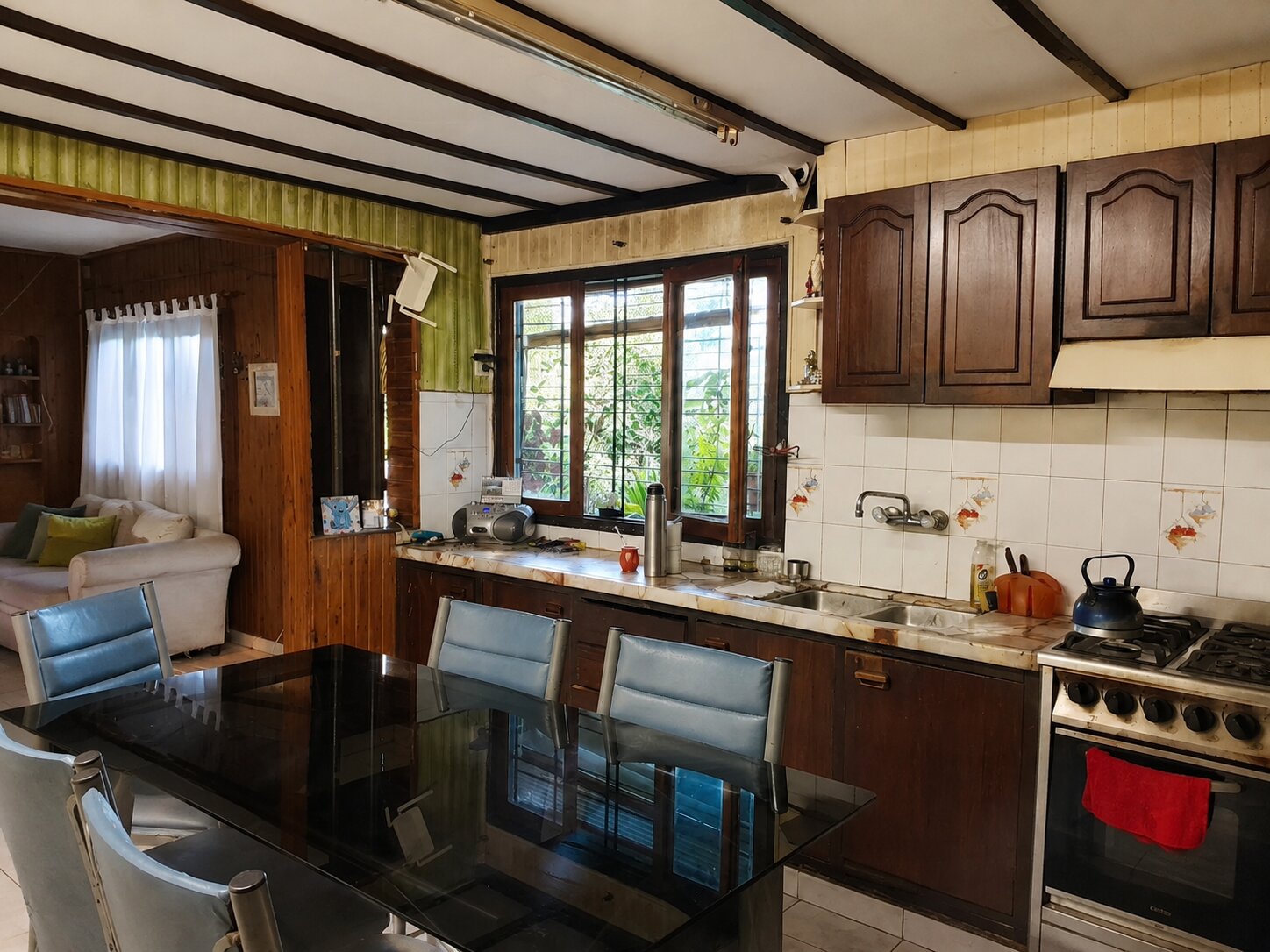 Casa 3 Dormitorios con 2 Patios y Cochera en La France | 2 Baños | Escritura - 2