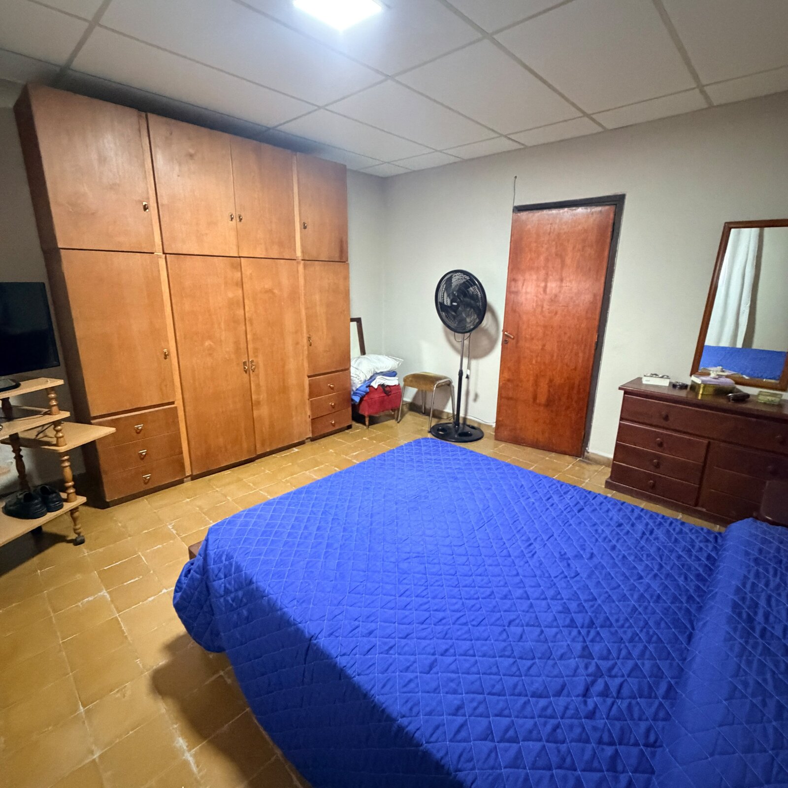 Casa 3 Dormitorios con 2 Patios y Cochera en La France | 2 Baños | Escritura — foto 6