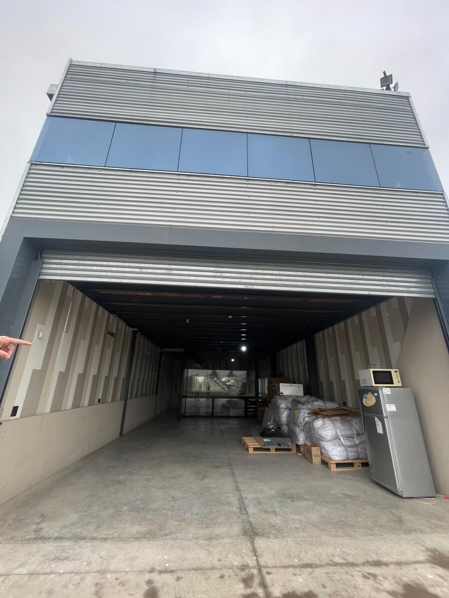 Predio Logístico en alquiler de 1300 m2 sobre Autopista a Buenos Aires Km 279 - 3