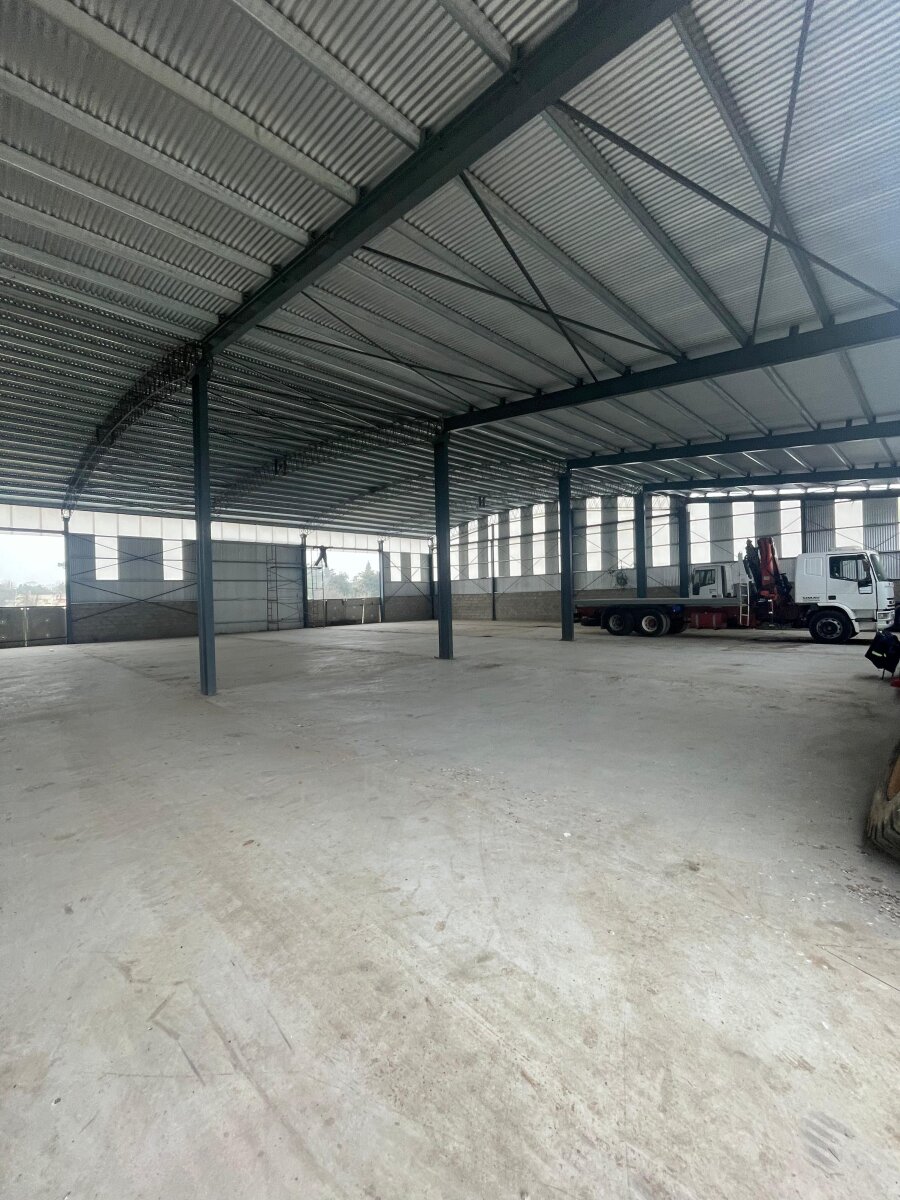 Predio Logístico en alquiler de 1300 m2 sobre Autopista a Buenos Aires Km 279 - 1