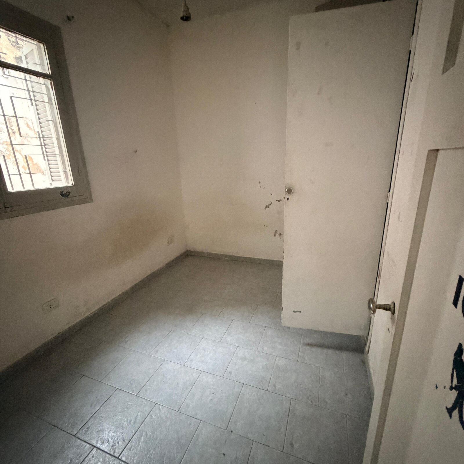 Casa en Venta en Centro de Córdoba | 5 Dormitorios | 2 Patios + Terraza | Ideal Flipping - 8