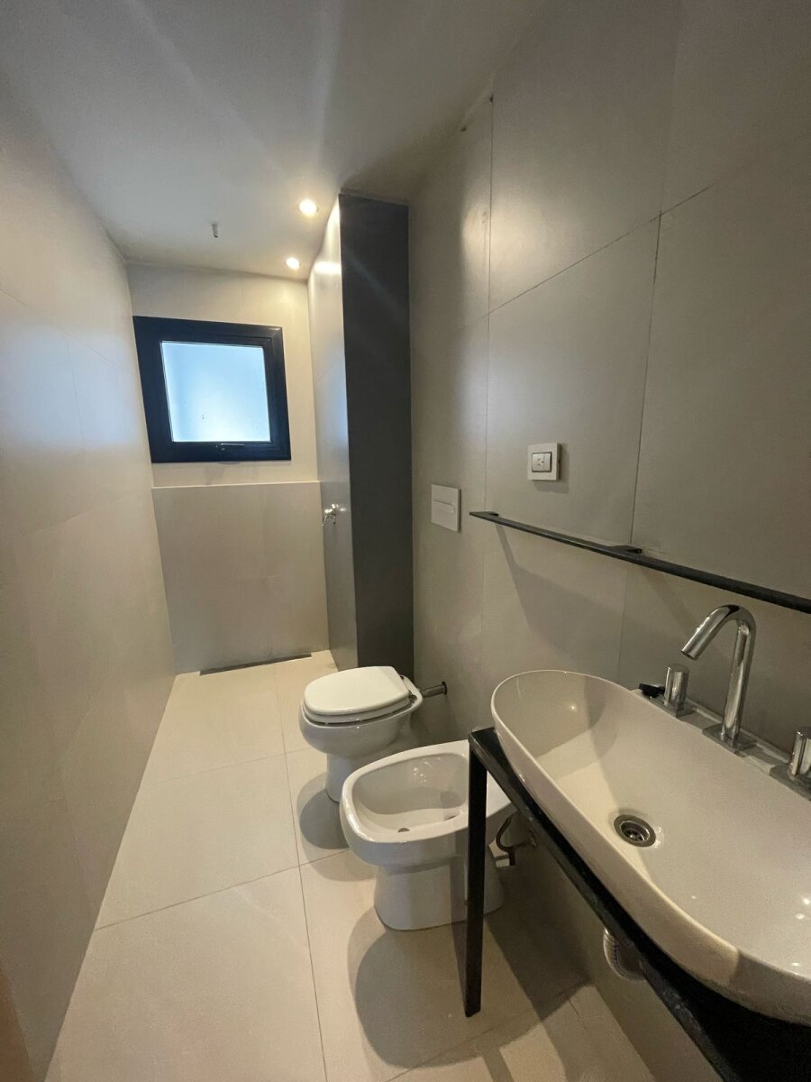 INMOBILIARIA ALQUILA MONOAMBIENTE EN CORRIENTES 900, RECIEN RECICLADO - 9