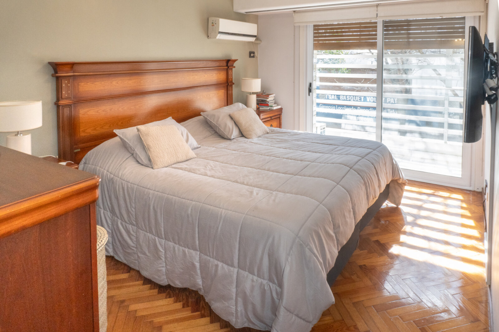 Venta casa 3 dormitorios integramente remodelada - 9 de julio 3600 - 14
