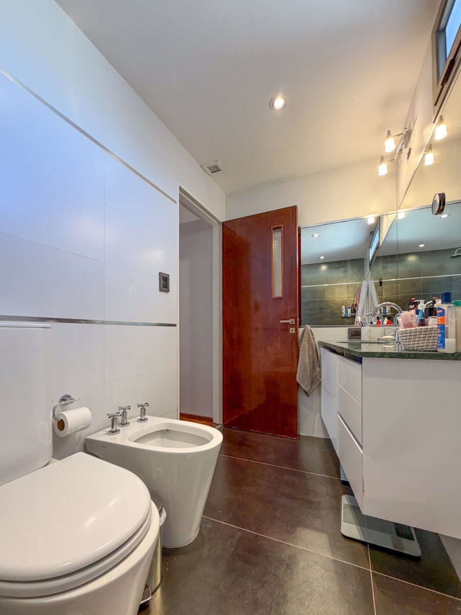 Venta casa 3 dormitorios integramente remodelada - 9 de julio 3600 - 18