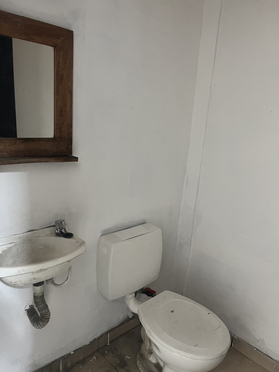 Alquiler local 52m2 Adolfo Sourdeaux - 4