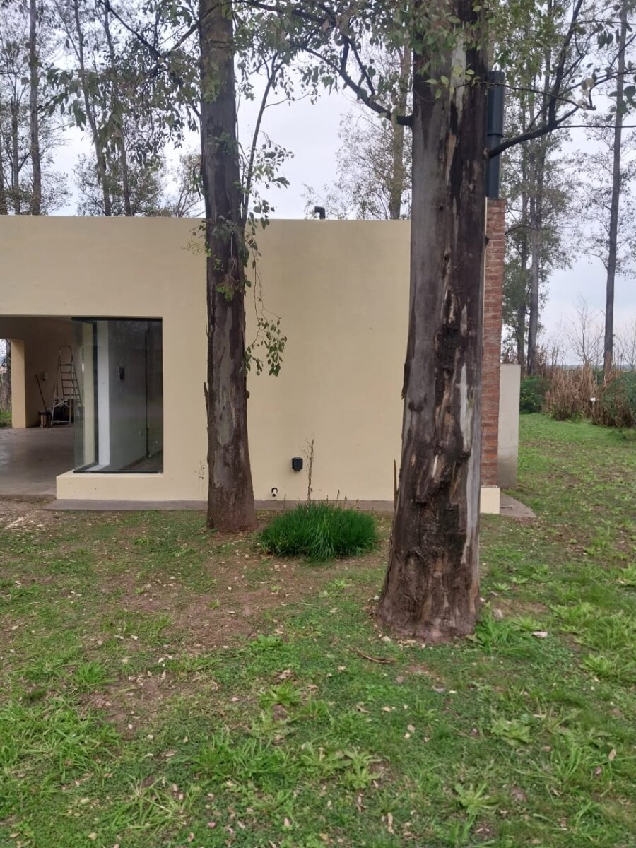 VENTA CASA UN DORMITORIO Y COMODÍN PISCINA EN CAMPO TIMBÓ - 10