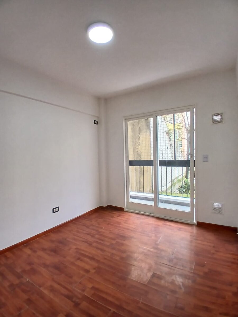 Se vende un lindo departamento de 3 ambientes - Balvanera — foto 2
