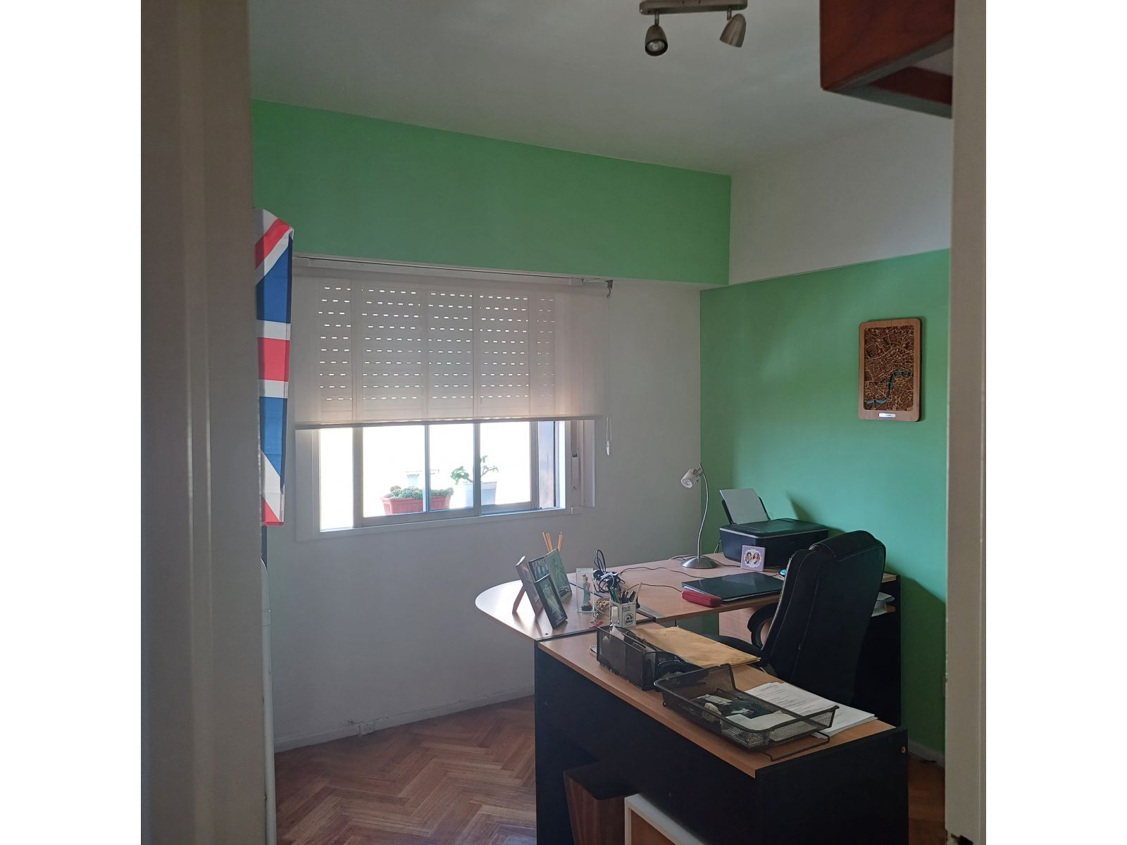 Luminoso departamento de 4 ambientes con Cochera. - 15