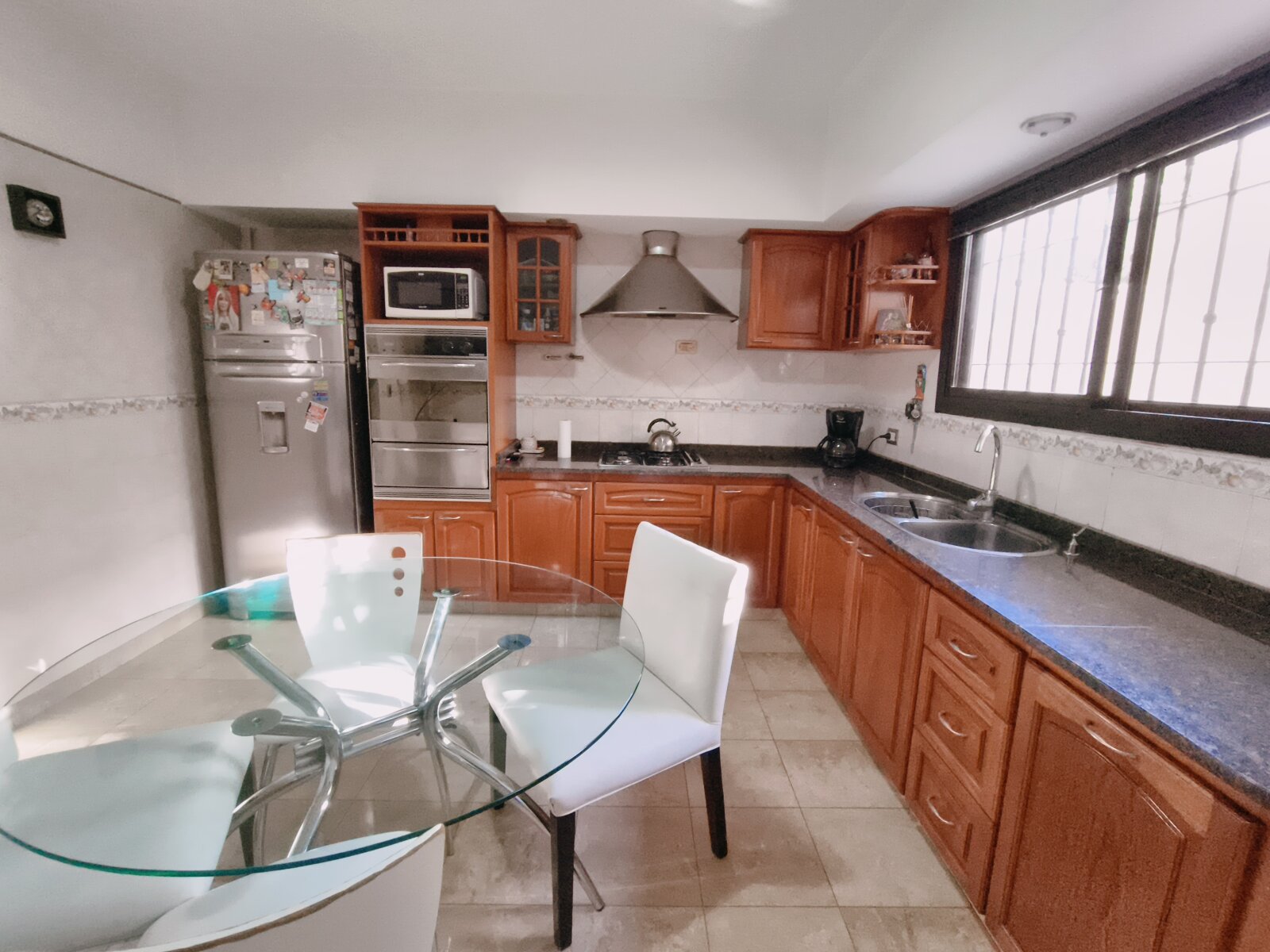 Triplex de 5 ambientes con terraza, parrilla y cochera en Mataderos - 9