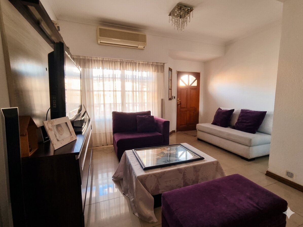 Triplex de 5 ambientes con terraza, parrilla y cochera en Mataderos - 4