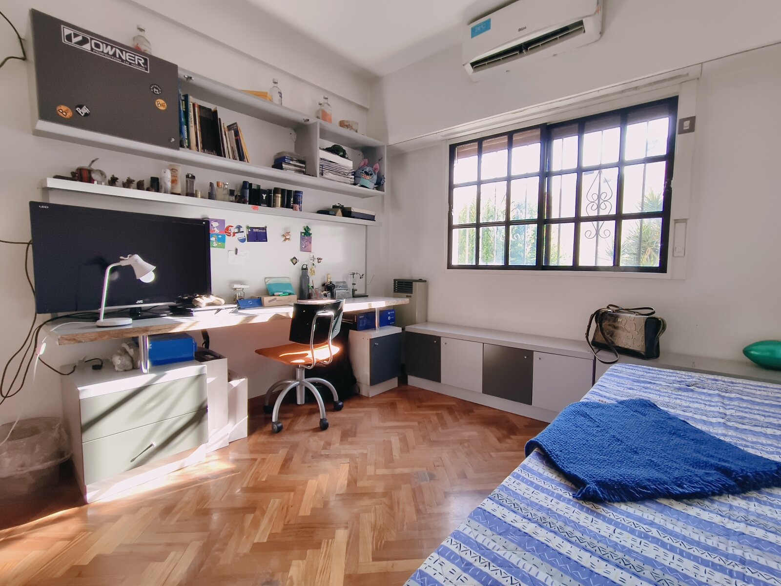 Triplex de 5 ambientes con terraza, parrilla y cochera en Mataderos - 25