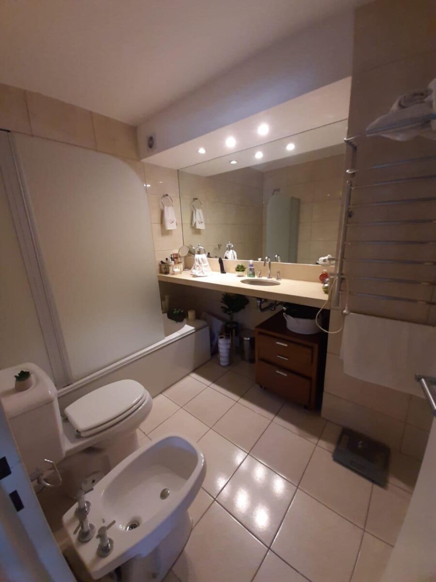 Departamento 2 dormitorios y 2 baños de cateoría en alquiler - 10