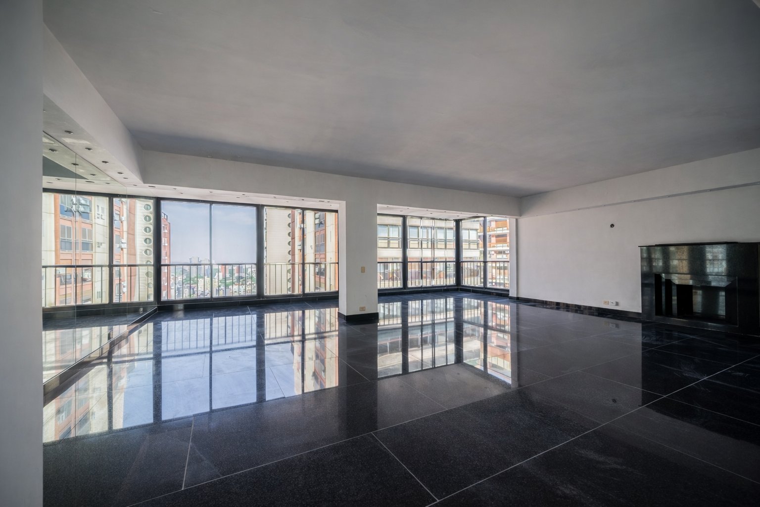 Penthouse Único Piso 25 Belgrano | Para Reciclar a Tu Gusto | Vista 360° Río | Piscina Propia" — foto 11