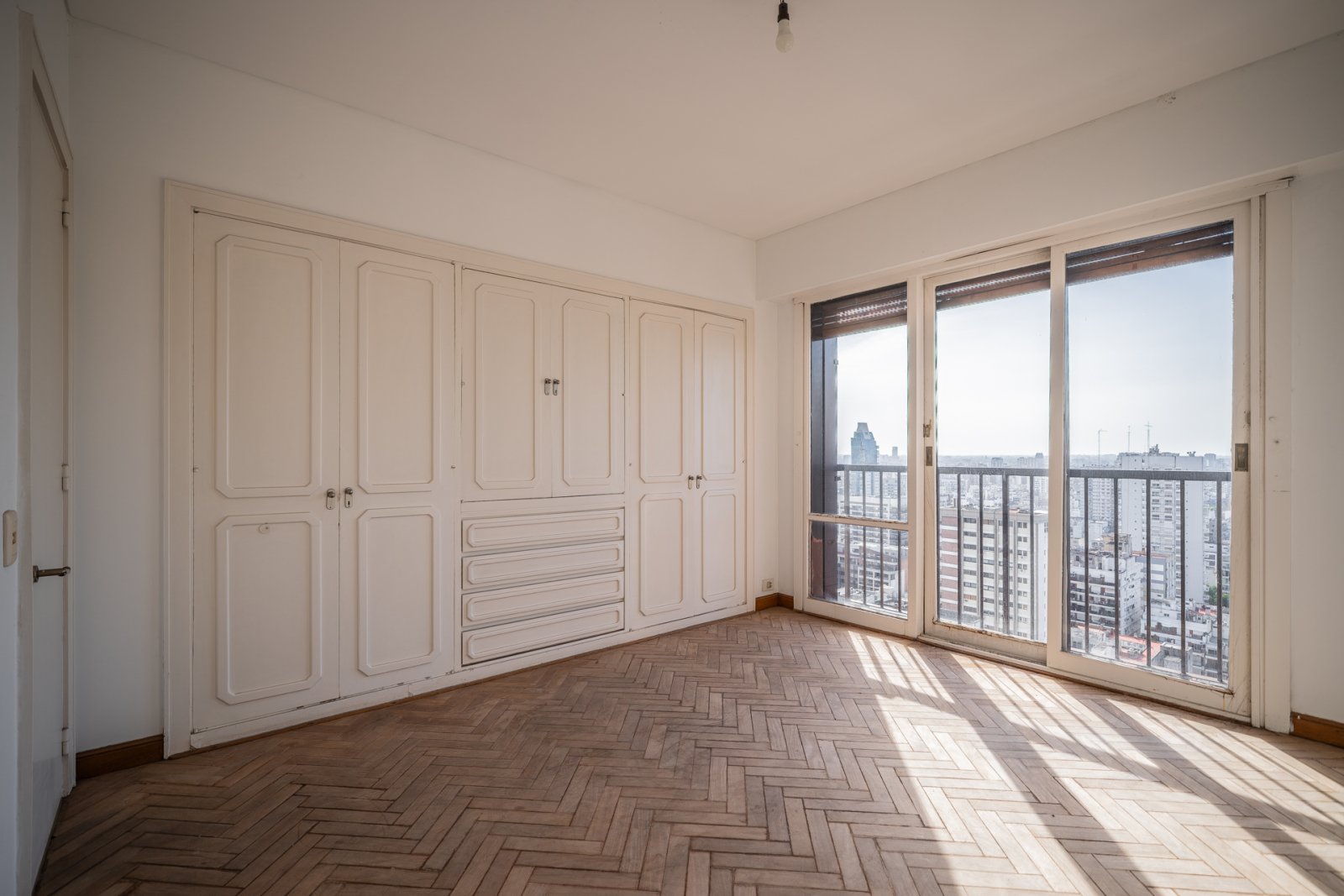 Penthouse Único Piso 25 Belgrano | Para Reciclar a Tu Gusto | Vista 360° Río | Piscina Propia" — foto 13