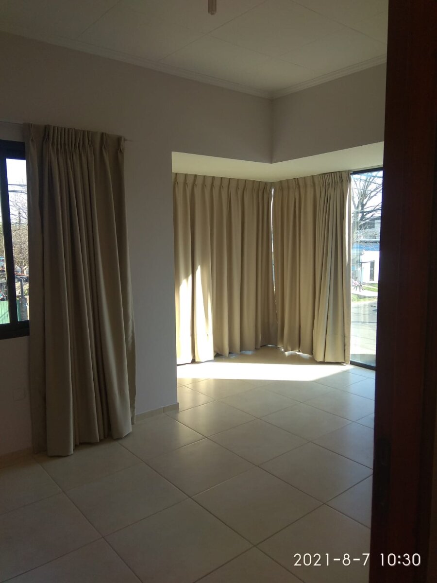 Colombres 611 ( Casa de 2 plantas/ cochera ) - 8