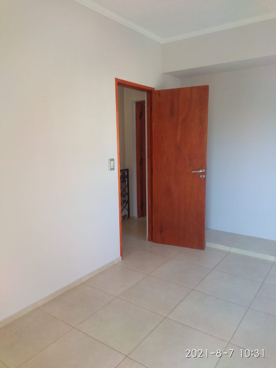 Colombres 611 ( Casa de 2 plantas/ cochera ) - 6