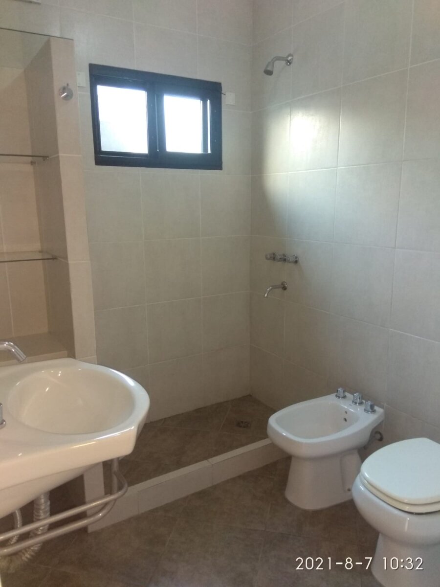 Colombres 611 ( Casa de 2 plantas/ cochera ) - 4