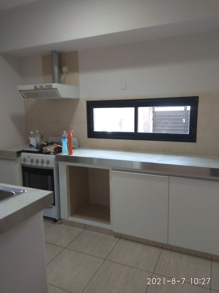 Colombres 611 ( Casa de 2 plantas/ cochera ) - 1