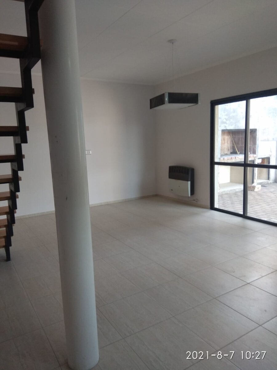 Colombres 611 ( Casa de 2 plantas/ cochera ) - 20
