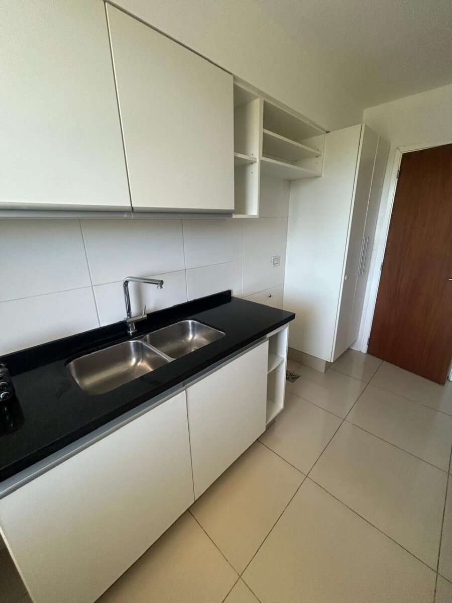 Departamento de 2 dormitorios en Alquiler con cochera ,Torre 4 vipComplejo Opera - Imagen 2