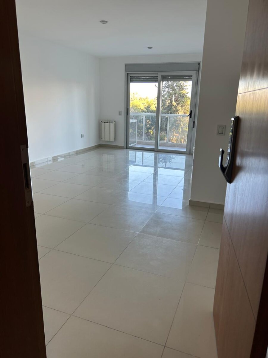 Departamento de 2 dormitorios en Alquiler con cochera ,Torre 4 vipComplejo Opera - Imagen 7