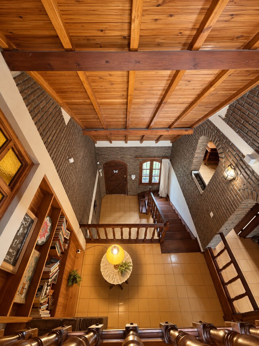 MUNIAGURRIA Y EVA PERON - CASA CON JARDÍN Y PARRILLERO — foto 11