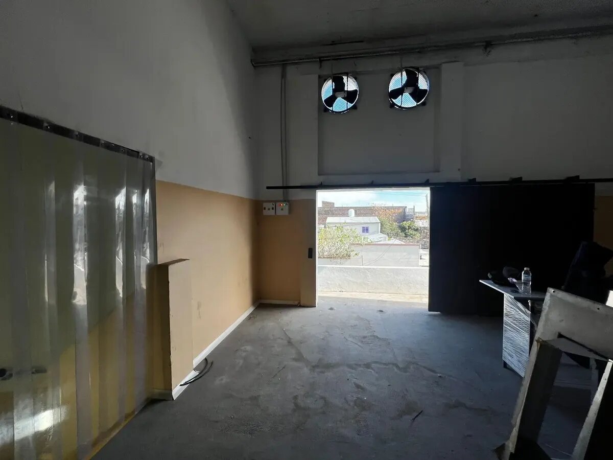 Venta Galpón En Valentin Alsina - Acepta Permuta - 6
