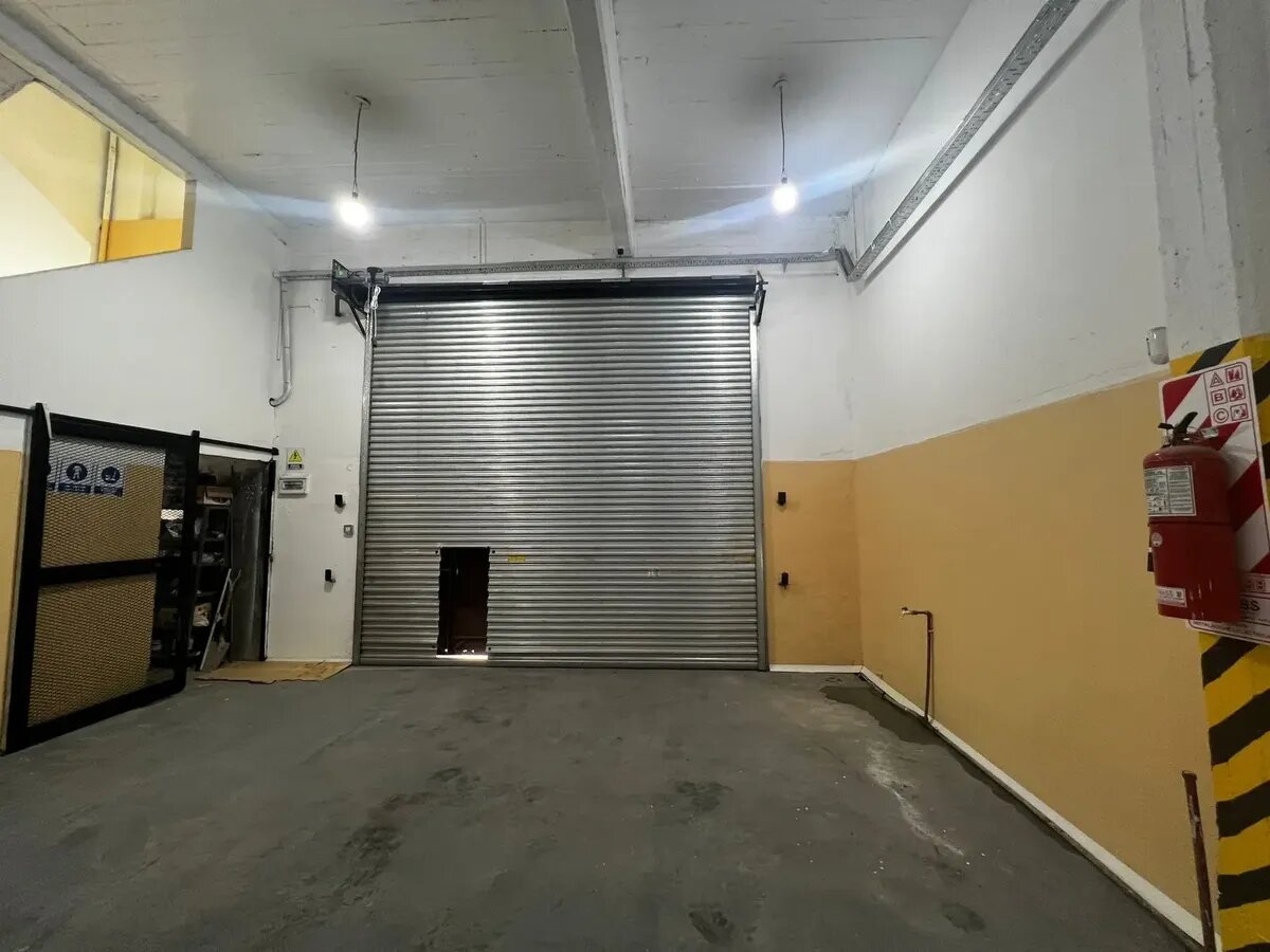 Venta Galpón En Valentin Alsina - Acepta Permuta - 5