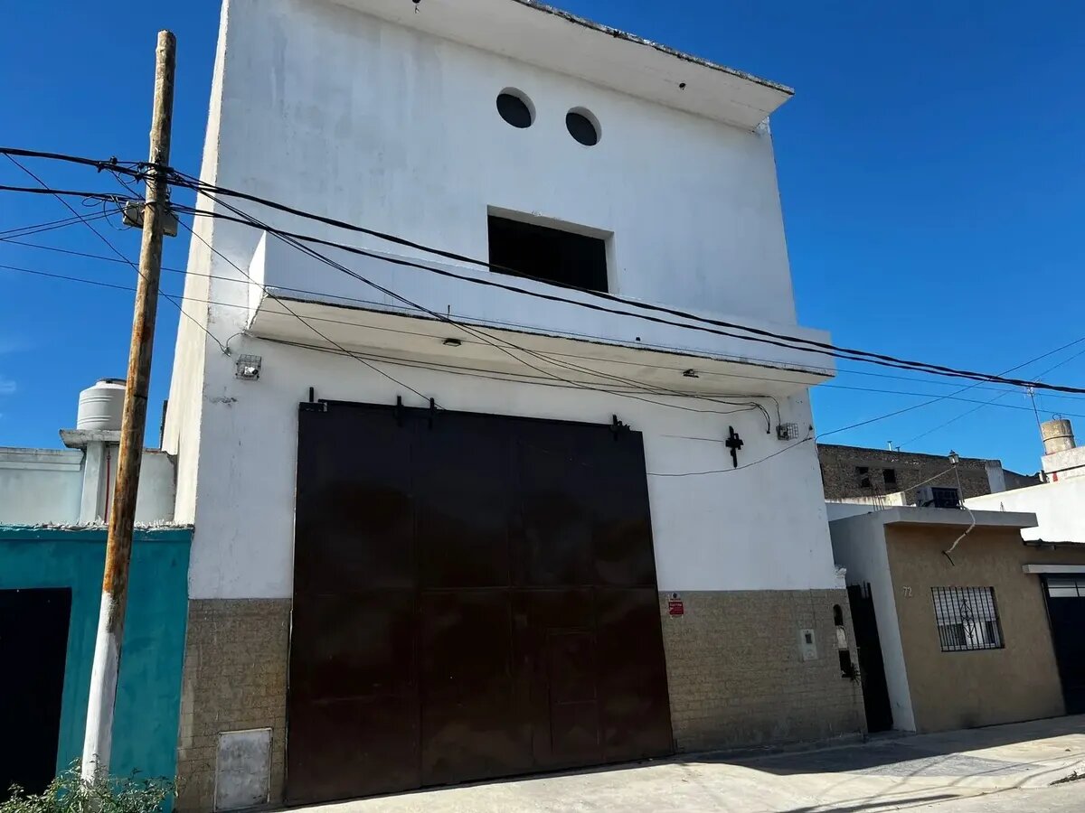 Venta Galpón En Valentin Alsina - Acepta Permuta - 3