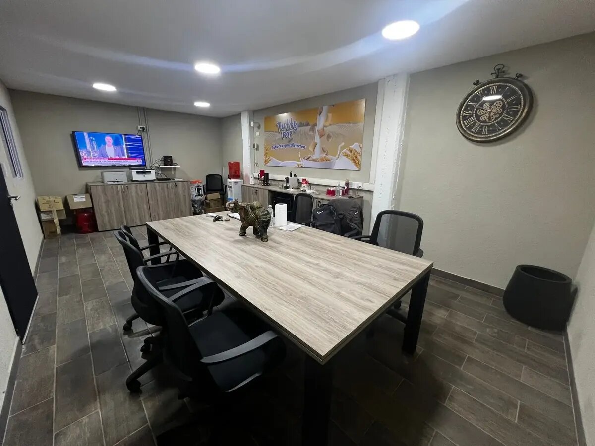 Venta Galpón En Valentin Alsina - Acepta Permuta - 30