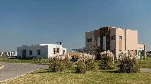 Venta Lote Barrio Damasia Al Sur - 10
