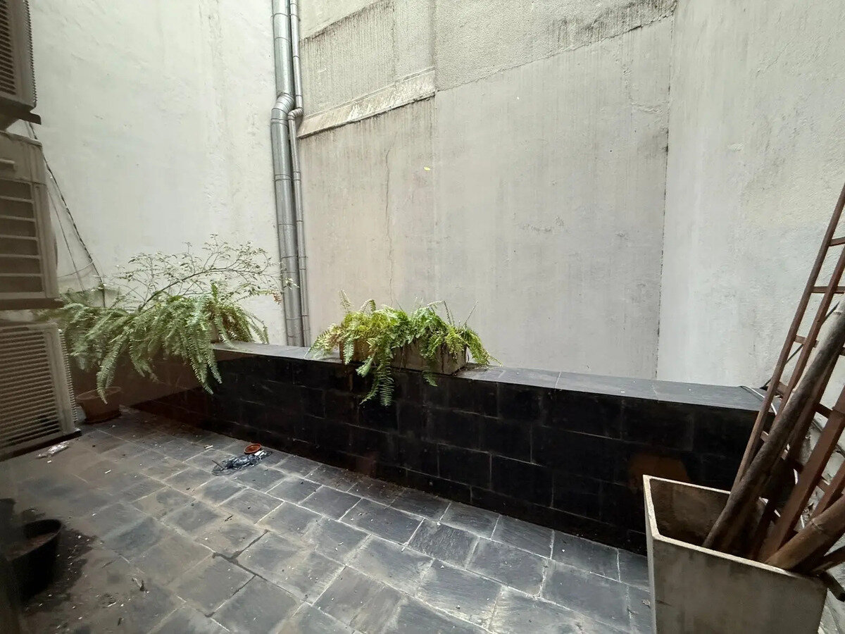 Venta Oficina Microcentro - 24