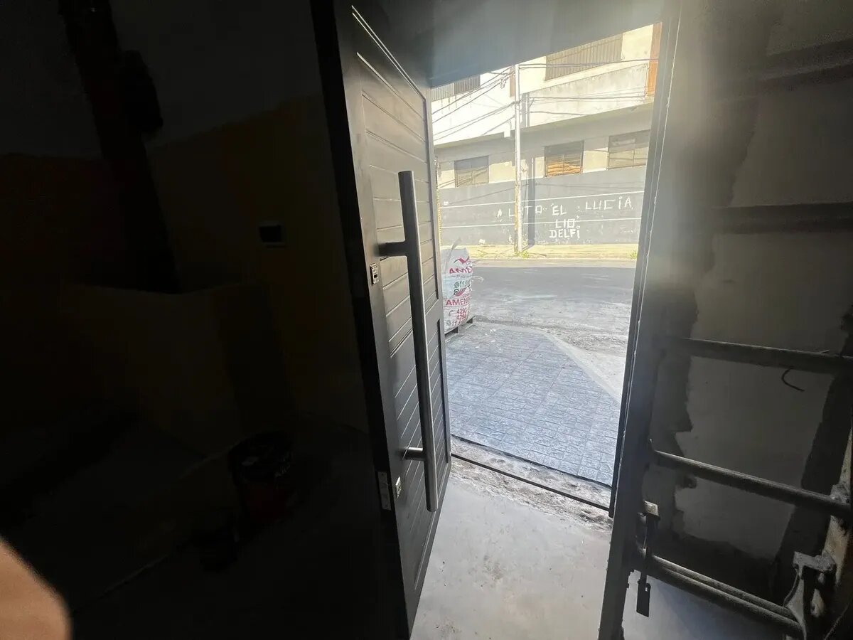 Importante Galpón Depósito En V. Alsina - Acepta Permuta - 2