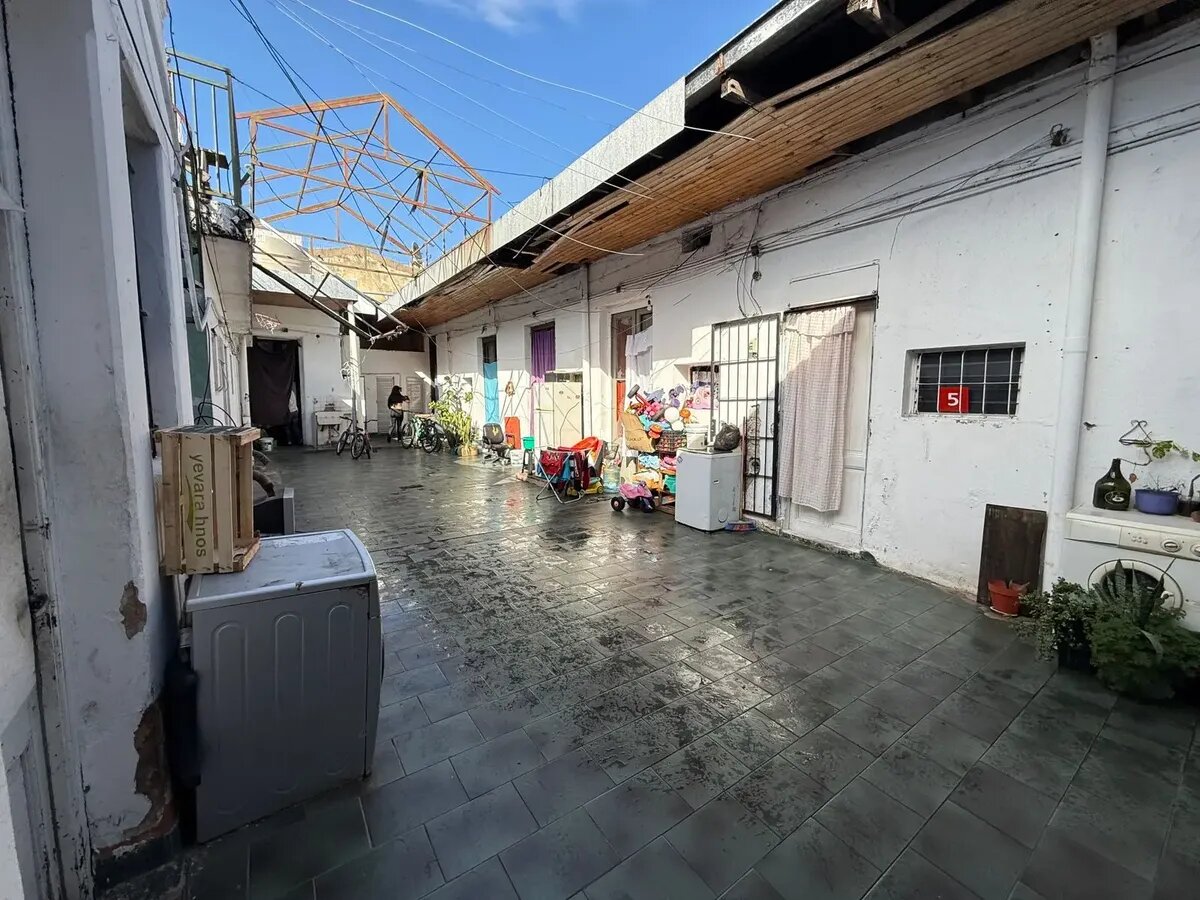 Venta Galpón Mas Viviendas. Acepta Permuta. La Boca - 14