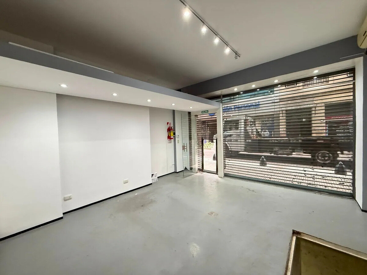 Venta Local Comercial Microcentro San Nicolas Permuta
