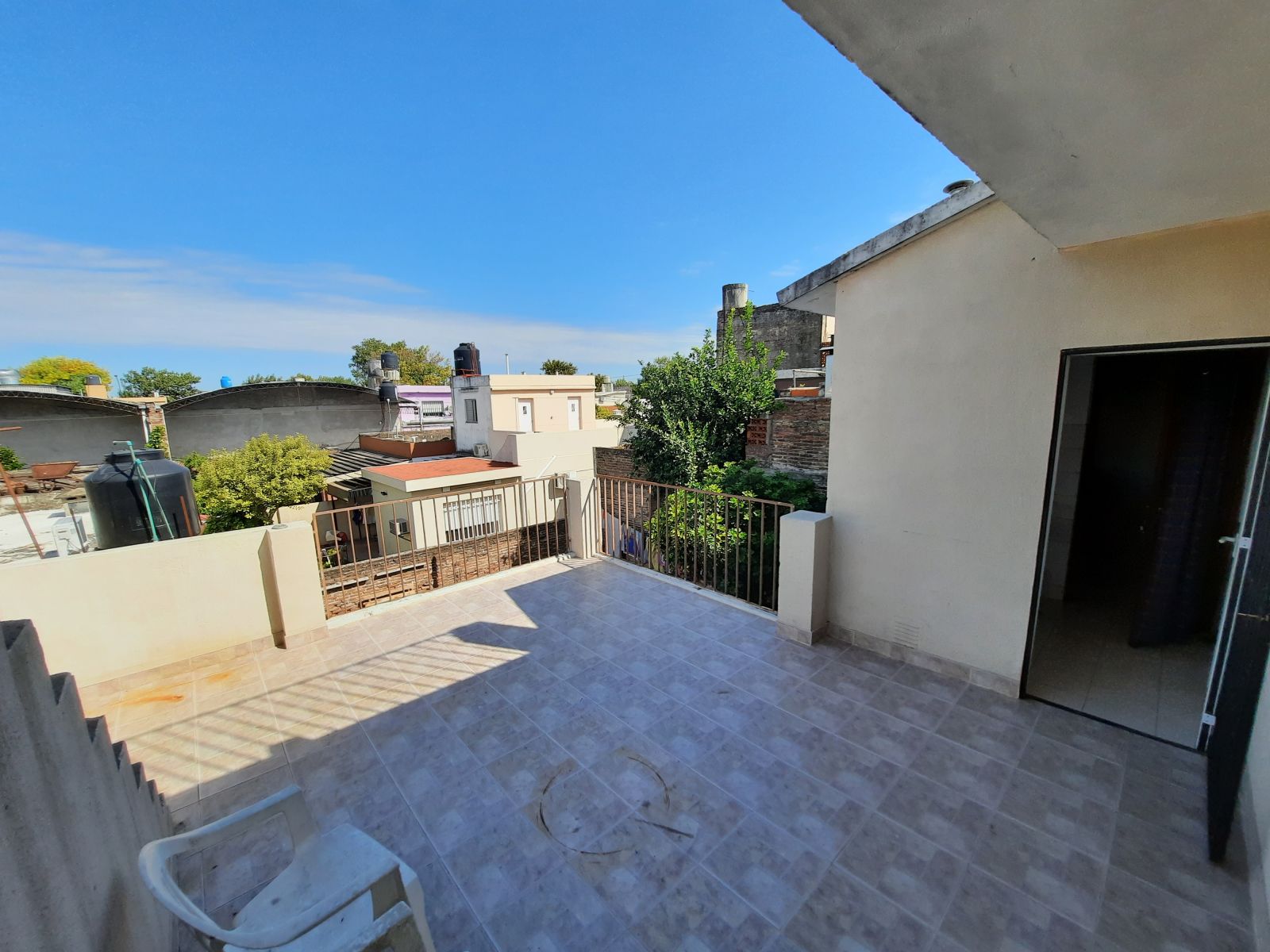 CASA EN PLANTA ALTA DE 3 DORMITORIOS - 18