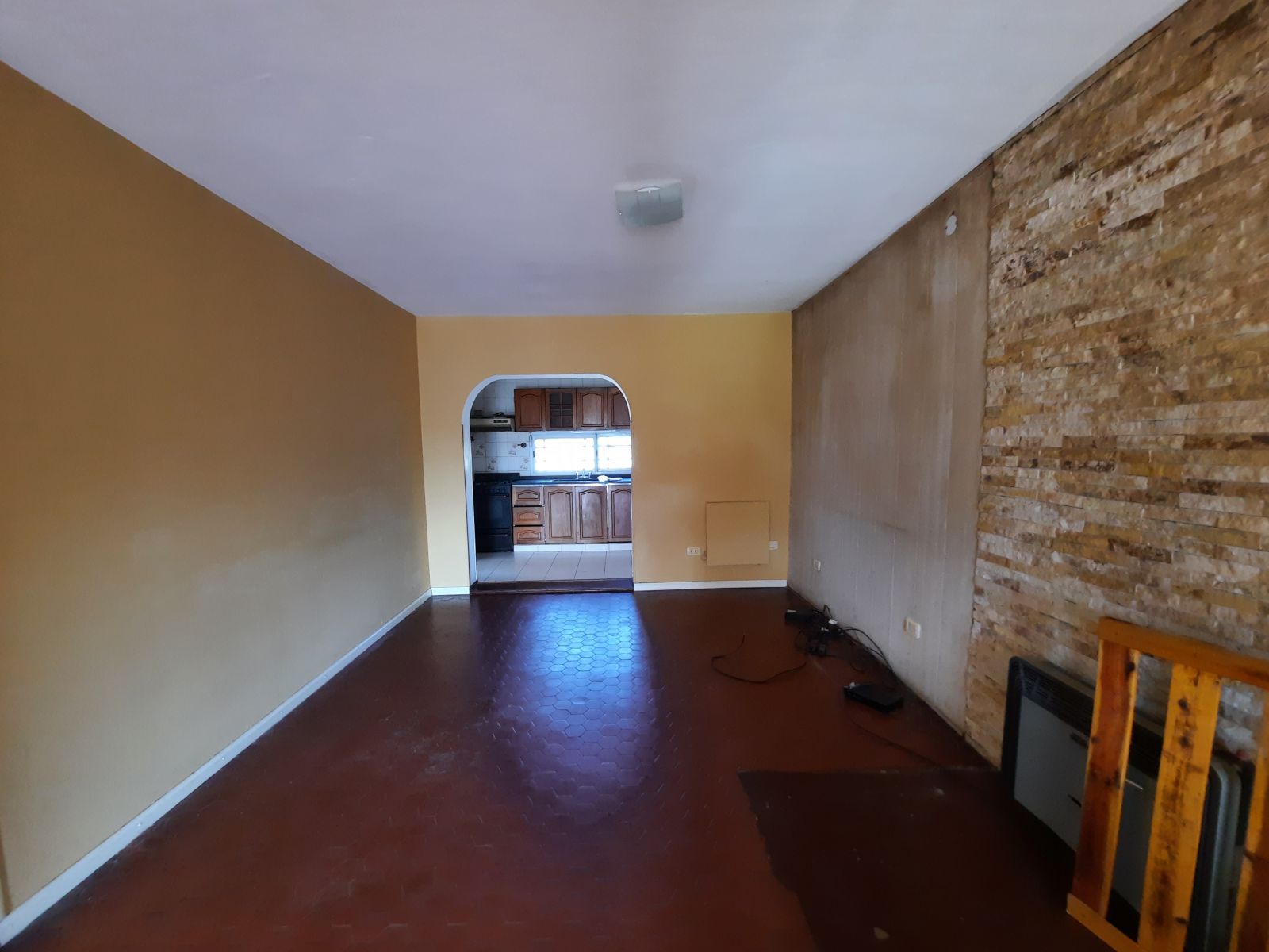 CASA EN PLANTA ALTA DE 3 DORMITORIOS - 5